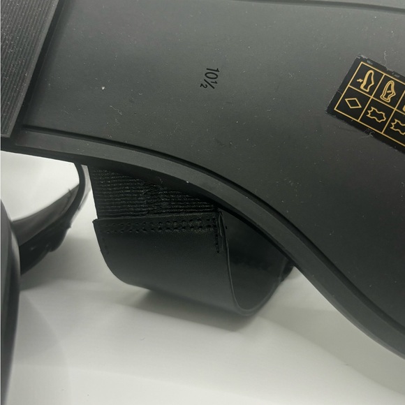 Tory Burch Georgia Thong Sandals NIB - Picture 7 of 9